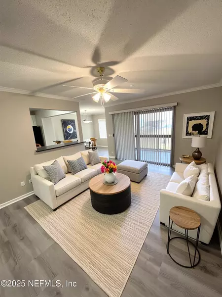 3 bedrooms apartment for rent in Baymeadows - Southside, Jacksonville