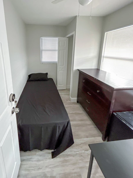 Coliving in Holden Heights - Central Orlando, Orlando