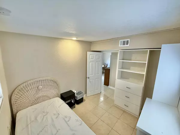 Coliving in Largo - Clearwater-St. Petersburg, Tampa