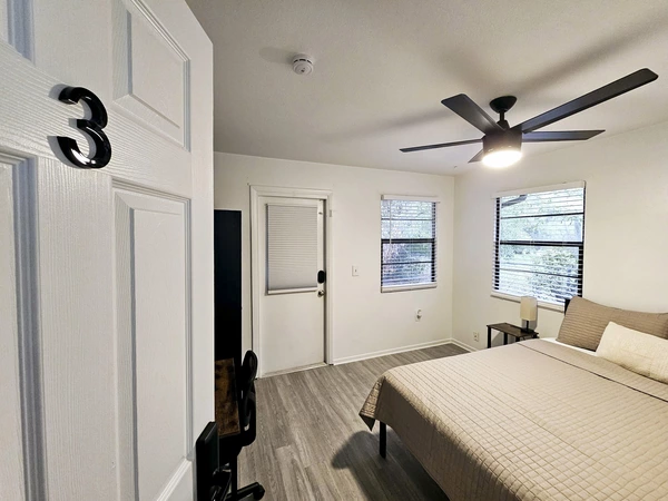 Coliving in Land O' Lakes - North Tampa, Tampa