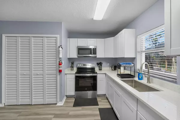 Coliving in Grant Park Tampa - East Tampa, Tampa