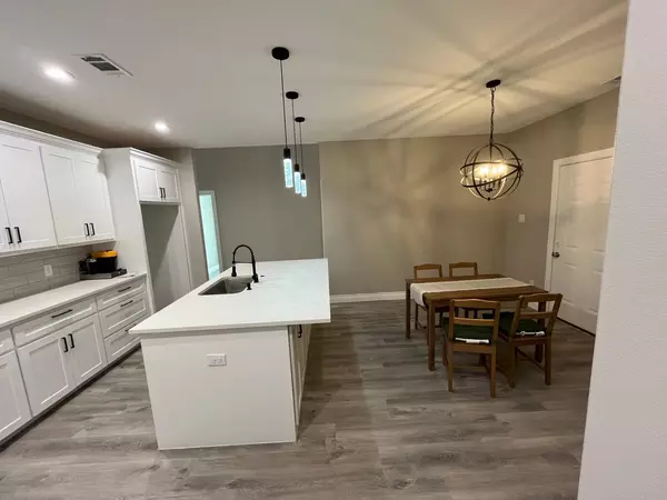 Coliving in West Arlington - Arlington, Dallas