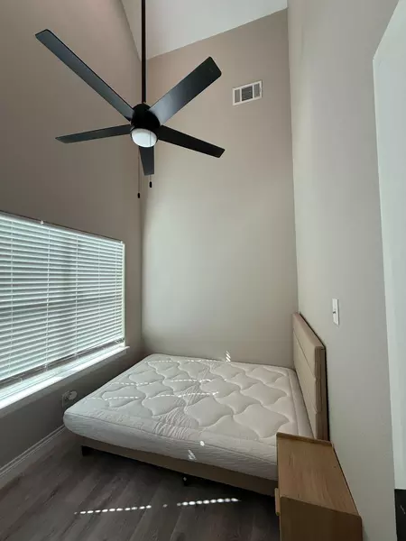 Coliving in West Arlington - Arlington, Dallas