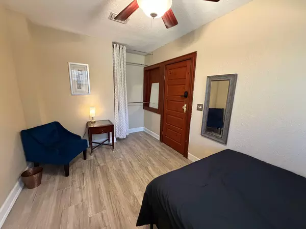 Coliving in Springfield - Downtown JAX, Jacksonville
