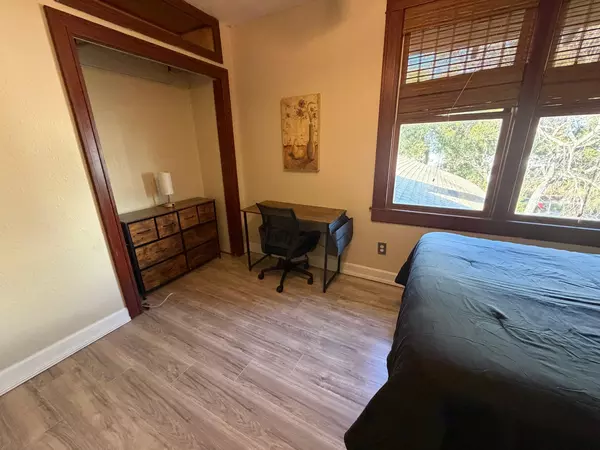 Coliving in Springfield - Downtown JAX, Jacksonville