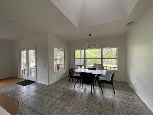 Coliving in Garrison Park - South Austin, Austin