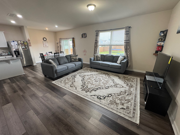 Coliving in Bryson Village - Outer Triangle, Raleigh