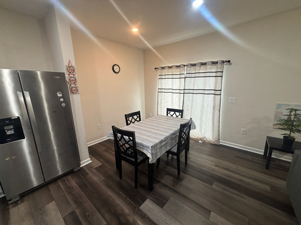 Coliving in Bryson Village - Outer Triangle, Raleigh