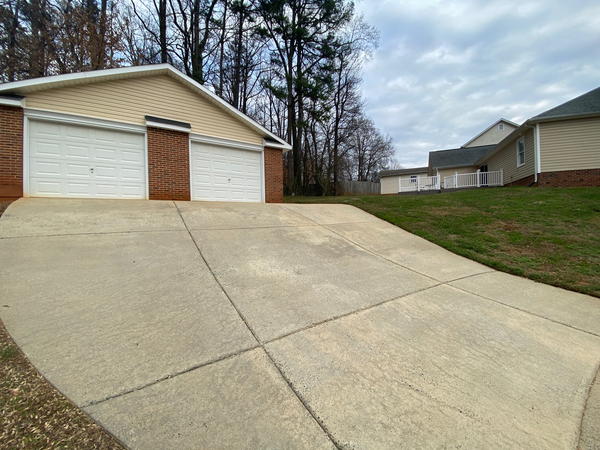 Coliving in Mineral Springs / Rumble Road - North Charlotte, Charlotte