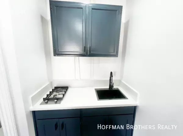 Studio Apartment for rent in Arlington Heights - Central Los Angeles, Los Angeles