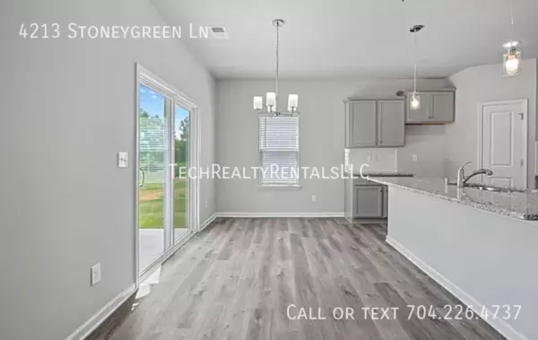 4 bedrooms apartment for rent in Hickory Grove - East Charlotte, Charlotte