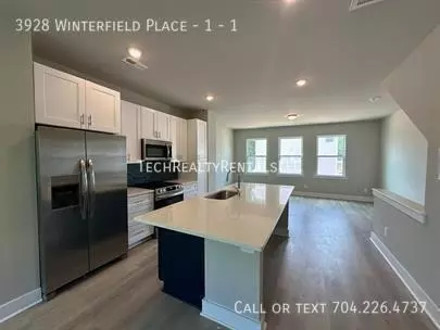 3 bedrooms apartment for rent in Windsor Park - East Charlotte, Charlotte