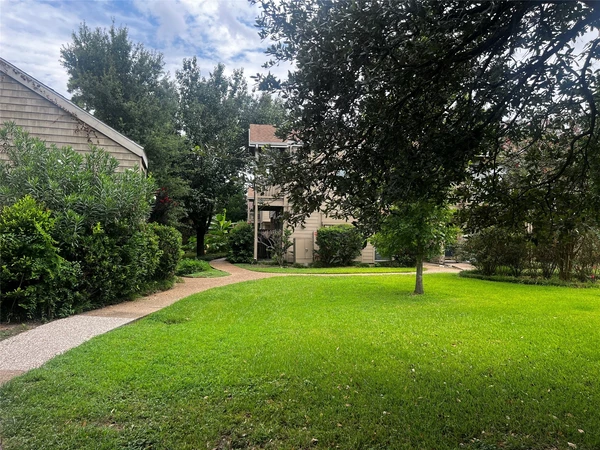 2 bedrooms apartment for rent in Woodlake/ Briar Meadow - West Houston, Houston