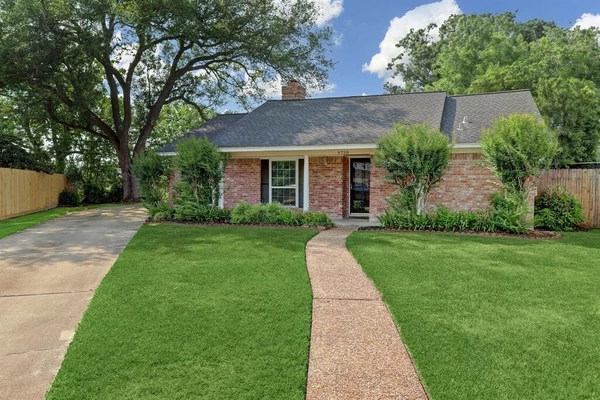 4 bedrooms apartment for rent in Spring Shadows - Nw Houston, Houston