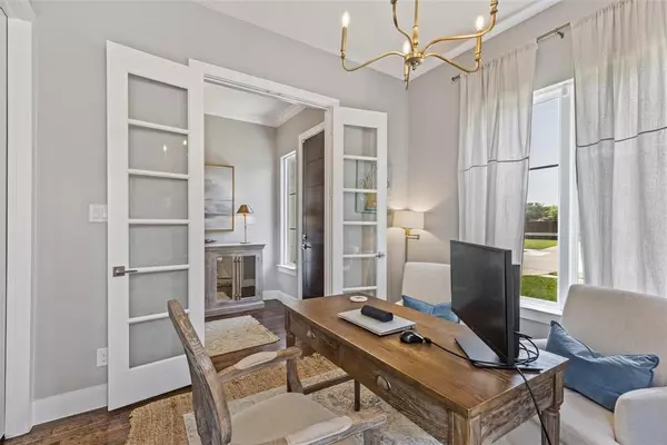 5 bedrooms apartment for rent in Casa View - Ne Dallas, Dallas