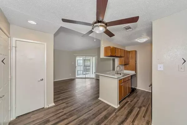 1 bedroom apartment for rent in Casa View - Ne Dallas, Dallas