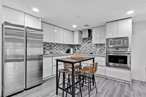 3 bedrooms apartment for rent in Coral Way - Miami, Miami