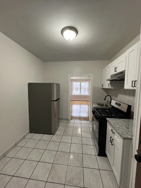 2 bedrooms apartment for rent in Hermosa - Northwest Side, Chicago
