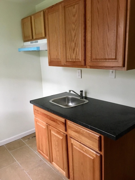 2 bedrooms apartment for rent in Kingsessing - Sw Philadelphia, Philadelphia