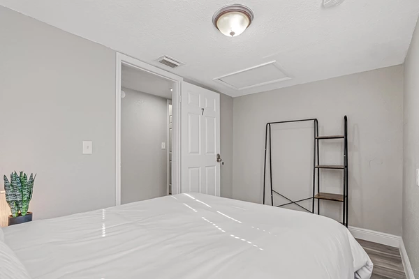 Coliving in Sulphur Springs - North Tampa, Tampa