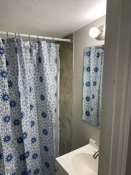 Coliving in DeSoto - Sw Dallas, Dallas