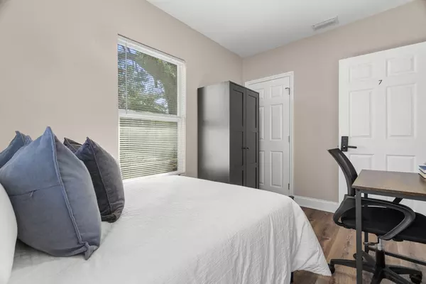 Coliving in Kenwood - Clearwater-St. Petersburg, Tampa