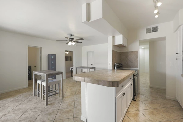 Coliving in Chandler - SE Valley, Phoenix