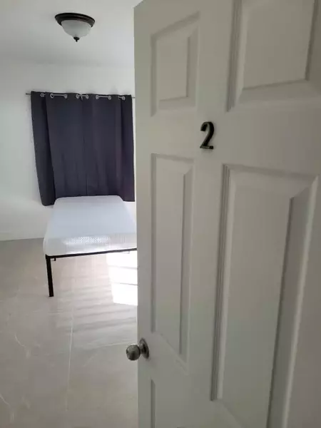 Coliving in Hollywood Fl - Broward County, Miami