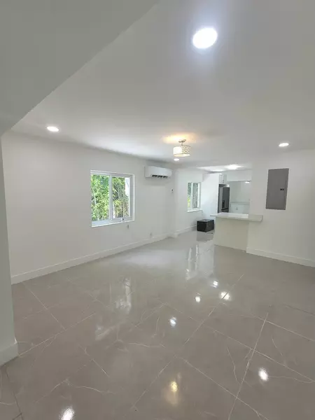 Coliving in Hollywood Fl - Broward County, Miami