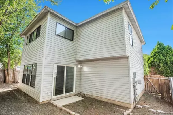 Coliving in Northwest Side - West SATX, San Antonio