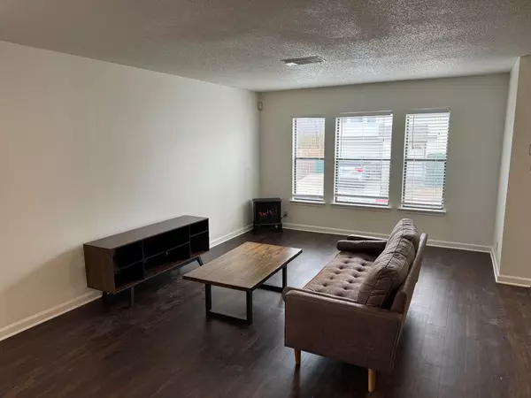 Coliving in Northwest Side - West SATX, San Antonio