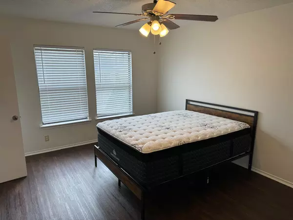Coliving in Northwest Side - West SATX, San Antonio