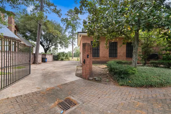 Coliving in Spring - Ne Houston, Houston