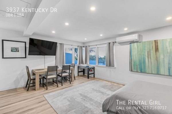 Studio Apartment for rent in Toluca Lake - San Fernando Valley, Los Angeles