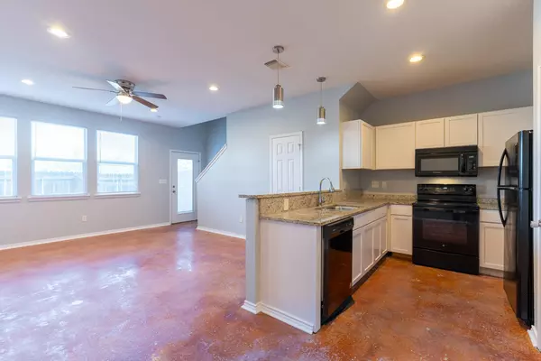 3 bedrooms apartment for rent in Northeast Side - North SATX, San Antonio