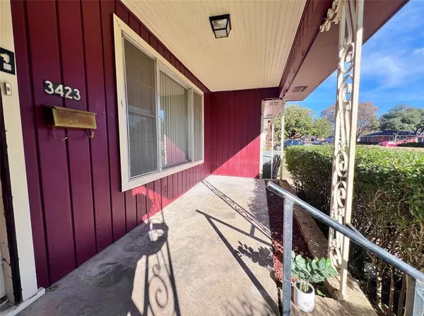 2 bedrooms apartment for rent in Cedar Crest - Se Dallas, Dallas