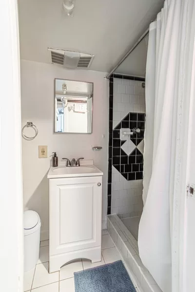 Coliving in University Heights - NE DC, Washington DC