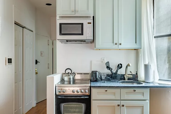 Coliving in East Village - Manhattan, New York