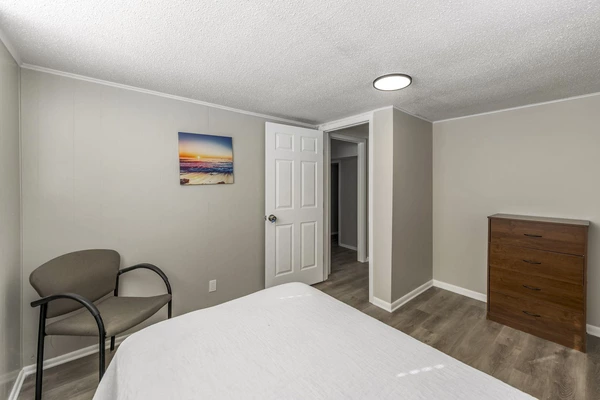 Coliving in Lee's Summit - Outer KCMO, Kansas City