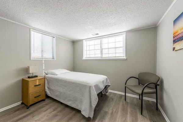 Coliving in Lee's Summit - Outer KCMO, Kansas City