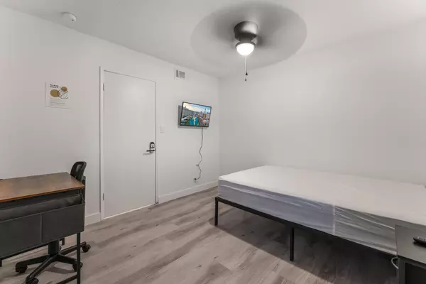 Coliving in North Las Vegas - North Las Vegas, Las Vegas