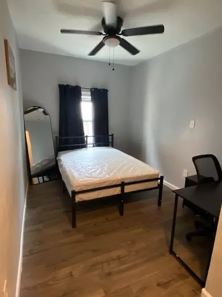 Coliving in Highland Park SATX - East SATX, San Antonio