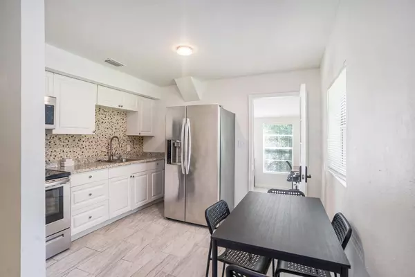 Coliving in University - North Tampa, Tampa