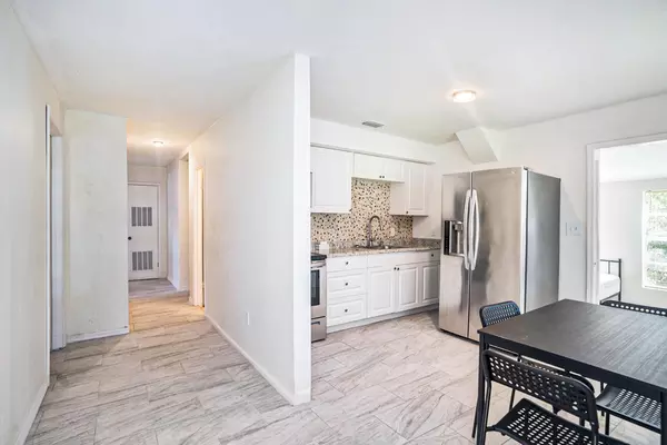 Coliving in University - North Tampa, Tampa