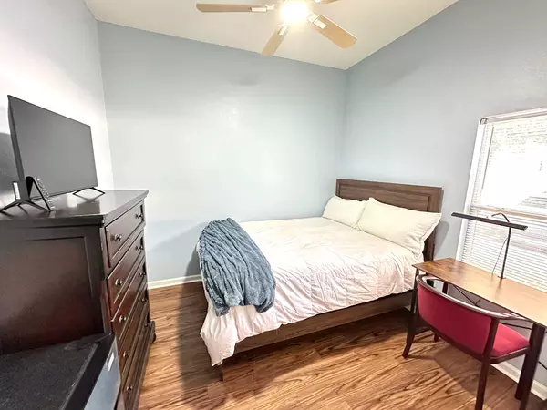 Coliving in Baymeadows - Southside, Jacksonville