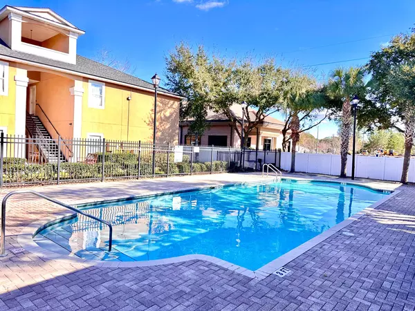 Coliving in Baymeadows - Southside, Jacksonville