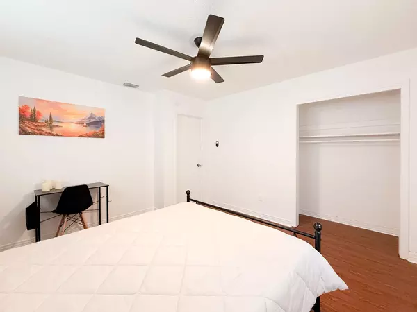 Coliving in Forest Hills Tampa - North Tampa, Tampa
