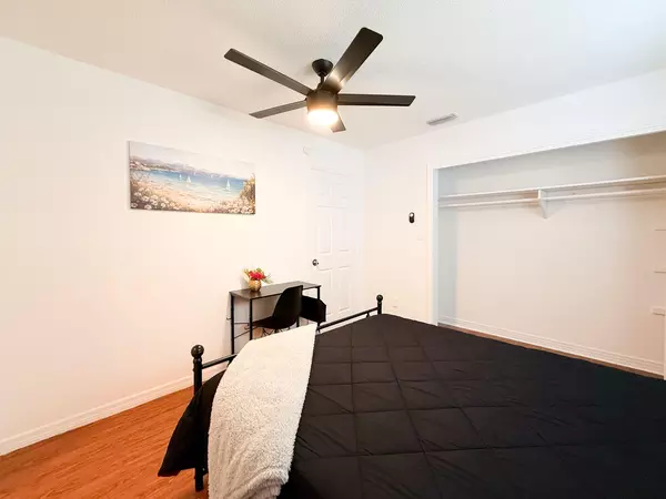 Coliving in Forest Hills Tampa - North Tampa, Tampa