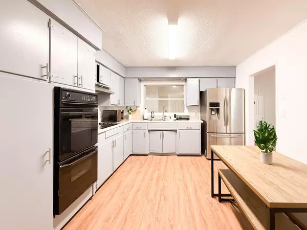 Coliving in Forest Hills Tampa - North Tampa, Tampa