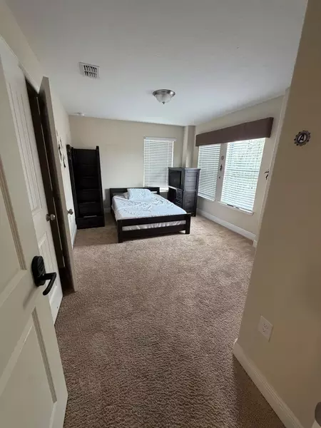 Coliving in Poinciana - South Orlando, Orlando